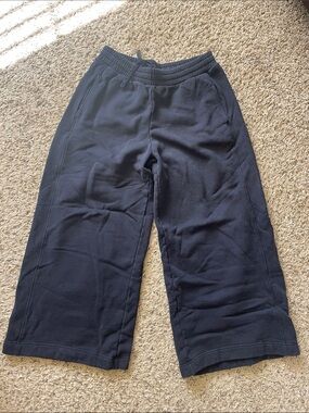 COS Women’s Navy Wide-Leg Sweatpants with Drawstring